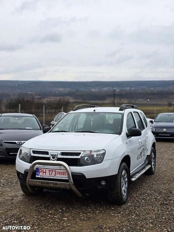 Culoarealb Second-hand 2011 Dacia Duster Lauréate SUV | 7.350 EUR (Scump) - Imagine 1/4