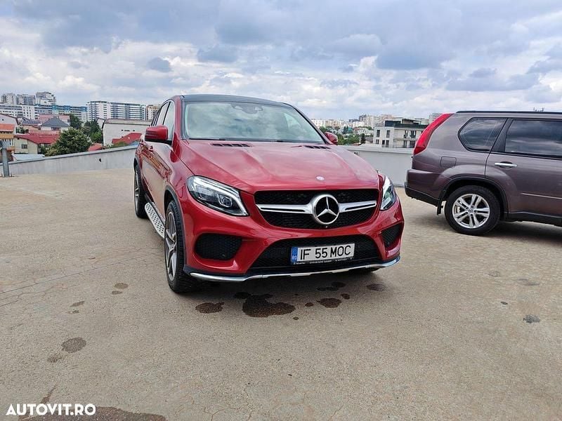 Rosu Utilizat 2015 Mercedes GLE350 SUV | 32.000 EUR (Scump) - Imagine 1/4