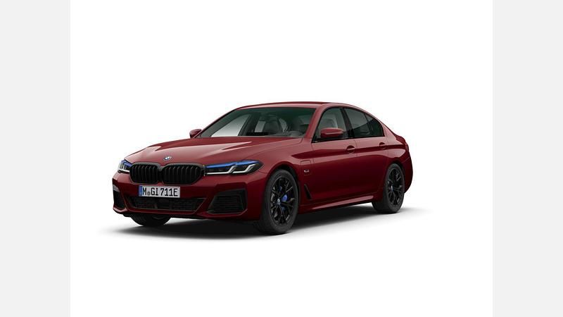 Aventurin red iii metallic metalizat Utilizat 2022 BMW 530e Comfort Edition Berlinǎ | 39.906 EUR (Scump) - Imagine 1/4