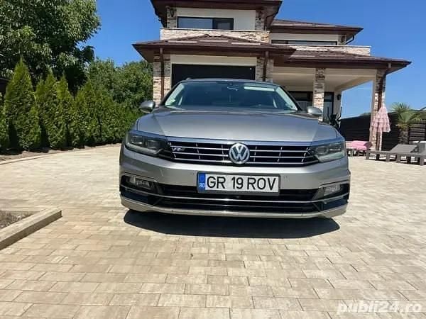 Second-hand VW Passat R-line 150 CP (110 kW) 2016 Gri Break
