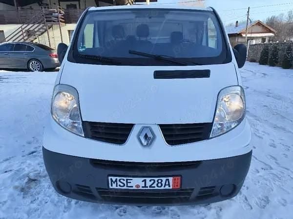 Second-hand Renault Trafic 115 CP (84 kW) 2008 Alb Monovolum
