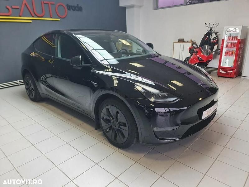 Second-hand Tesla Model Y Long Range AWD 258 kW (351 CP) 2022 Culoarenegru SUV