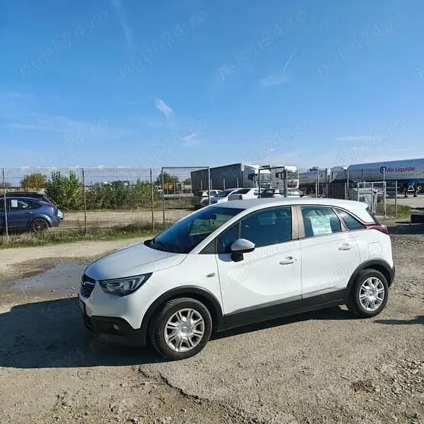 Alb Utilizat 2019 Opel Crossland X SUV | 9.000 EUR (Preț OK) - Imagine 1/3