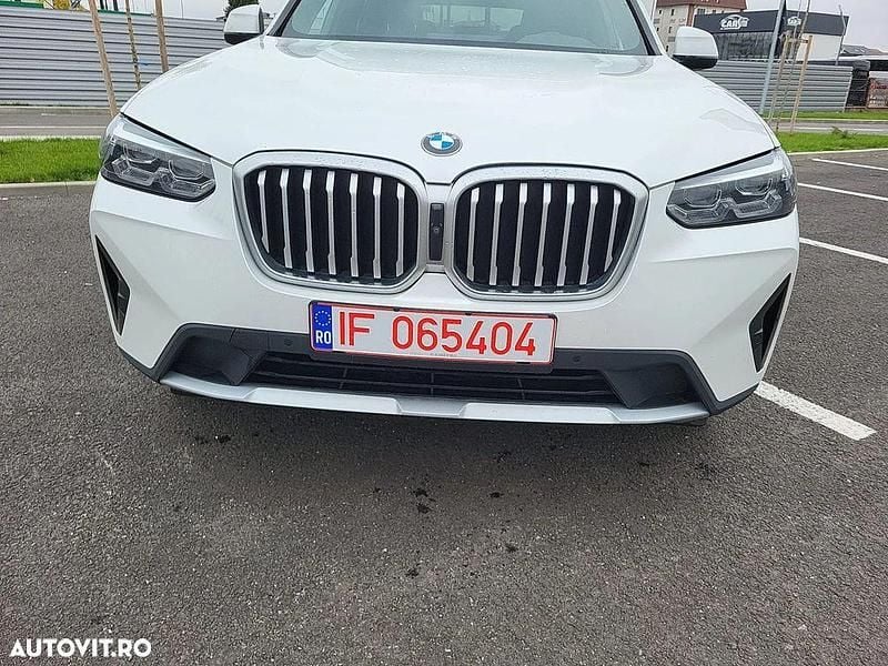 Culoarealb Utilizat 2023 BMW X3 Sport Line SUV | 33.250 EUR (Preț OK) - Imagine 1/4
