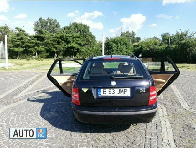 Negru Utilizat 2001 Skoda Fabia Hatchback | 1.699 EUR (Preț bun) - Imagine 1/4