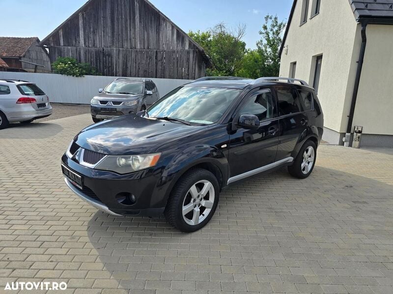 Negru Utilizat 2007 Mitsubishi Outlander Instyle SUV | 5.450 EUR (Puțin scump) - Imagine 1/4