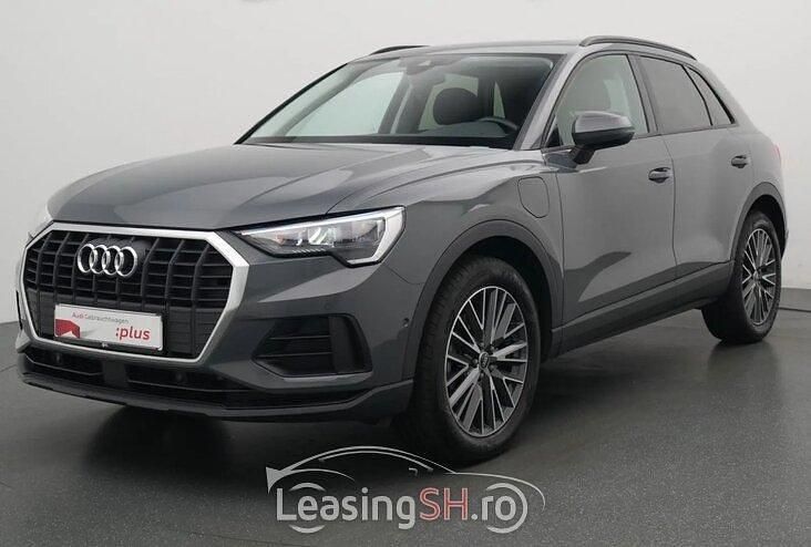 Gri Utilizat 2022 Audi Q3 SUV | 41.200 EUR - Imagine 1/4