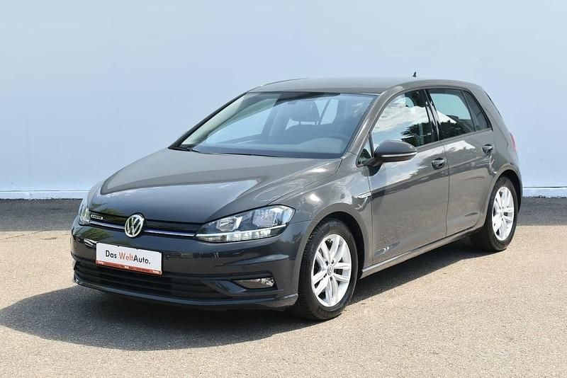 Gri mediu normal Utilizat 2020 VW Golf VIII Trendline | 14.500 EUR (Preț bun) - Imagine 1/4