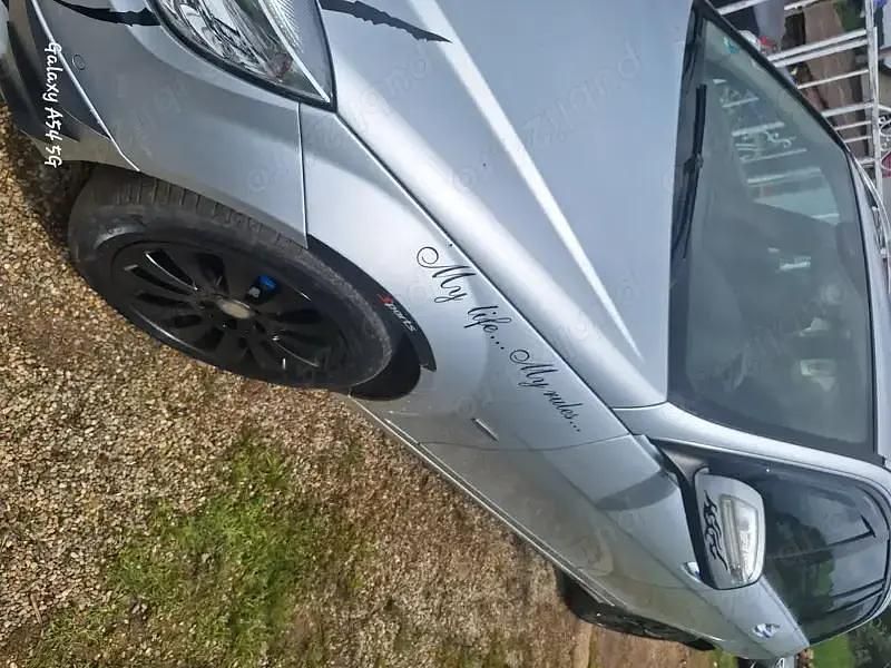 Gri Utilizat 2008 Mercedes C200 Break | 6.200 EUR (Scump) - Imagine 1/4