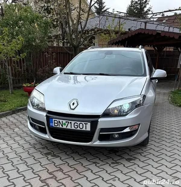 Utilizat 2011 Renault Laguna III Break | 4.100 EUR (Preț OK) - Imagine 1/4