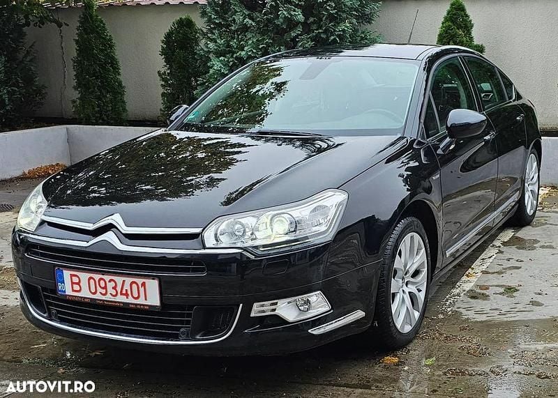 Culoarenegru Utilizat 2012 Citroën C5 Exclusive Break | 7.300 EUR - Imagine 1/4