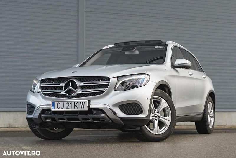 Second-hand Mercedes GLC220 170 CP (125 kW) 2017 Culoareargint SUV