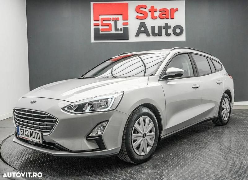 Culoareargint Second-hand 2019 Ford Focus Titanium Break | 9.990 EUR (Preț OK) - Imagine 1/4