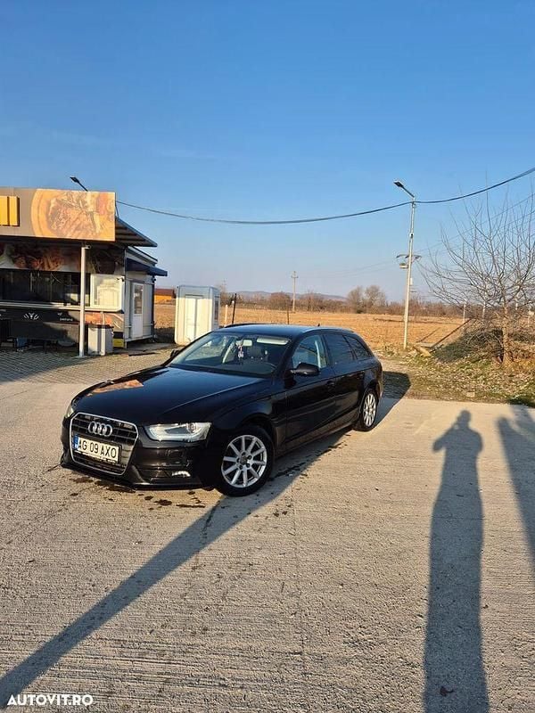 Second-hand Audi A4 143 CP (105 kW) 2013 Culoarenegru Break