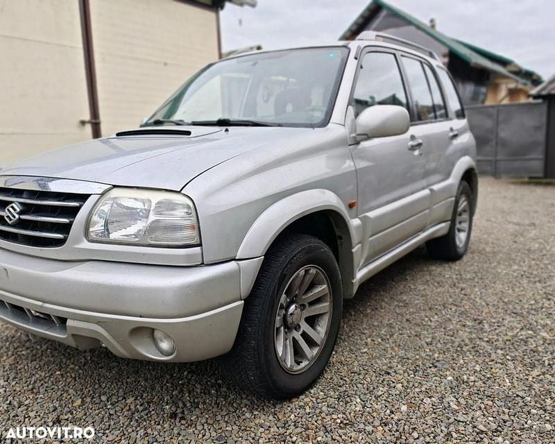 Culoaregri Utilizat 2005 Suzuki Grand Vitara SUV | 5.850 EUR (Scump) - Imagine 1/4