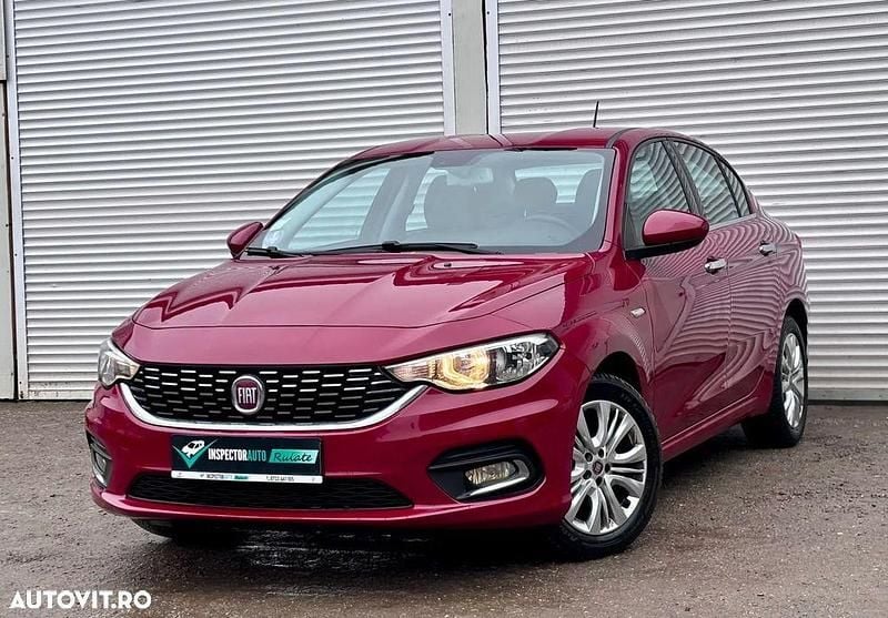 Second-hand Fiat Tipo Easy 95 CP (69 kW) 2017 Culoarerosu Berlinǎ