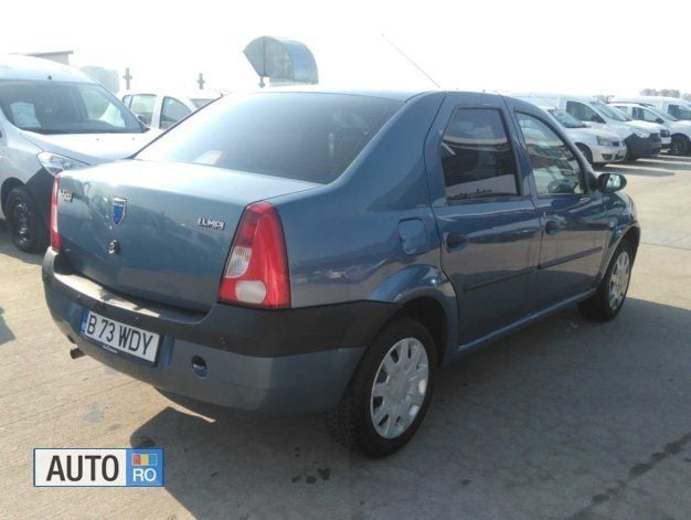 Second-hand Dacia Logan 75 CP (55 kW) 2007 Albastru Berlinǎ