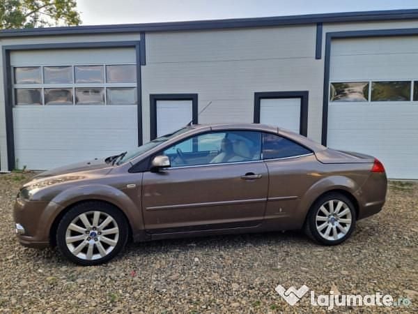 Utilizat 2010 Ford Focus Cabriolet Cabrio | 3.999 EUR - Imagine 1/4