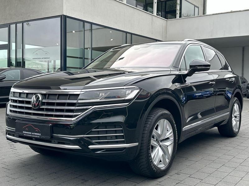 Utilizat 2023 VW Touareg Elegance SUV | 54.525 EUR - Imagine 1/1
