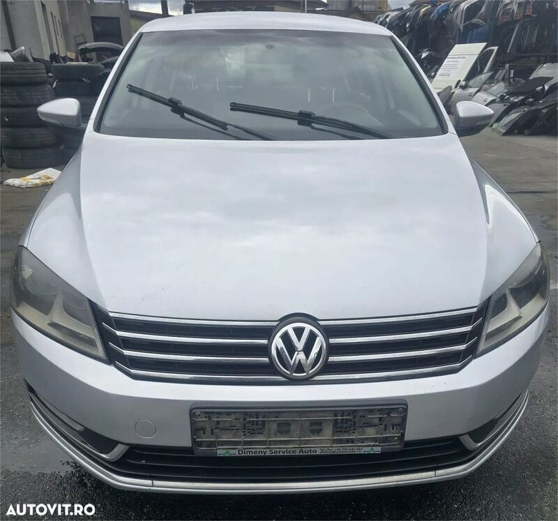 Argint Utilizat 2012 VW Passat | 4.390 EUR (Preț bun) - Imagine 1/4