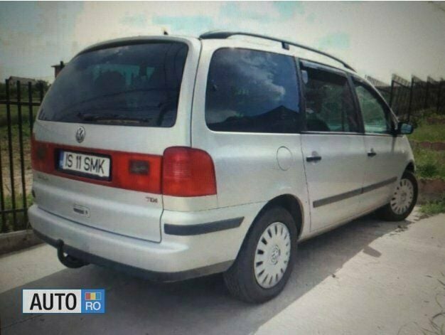 Second-hand VW Sharan 115 CP (84 kW) 2003 Gri Monovolum