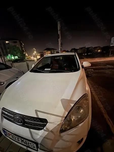 Second-hand Kia Ceed 115 CP (84 kW) 2009 Alb Hatchback