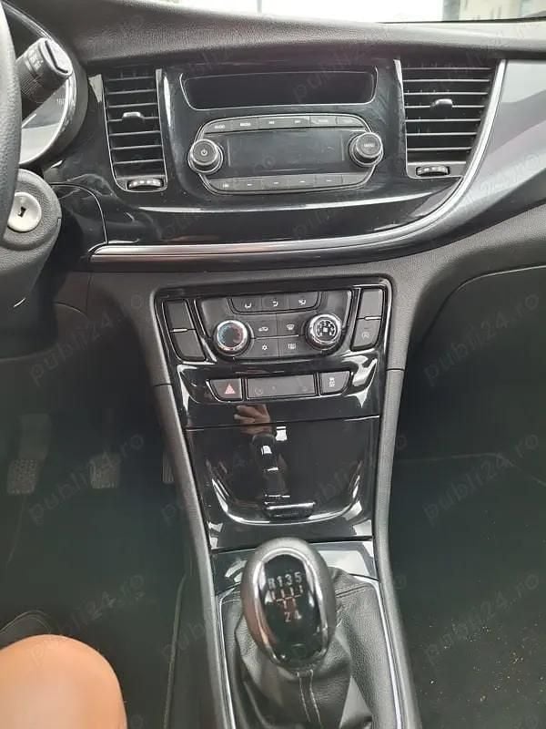Utilizat 2018 Opel Mokka SUV | 8.200 EUR (Super Preț) - Imagine 1/4