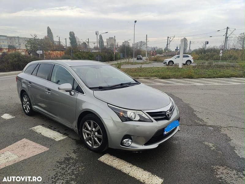 Second-hand Toyota Avensis 147 CP (108 kW) 2012 Culoaregri Break