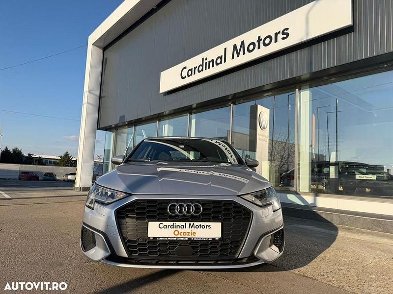 Culoareargint Utilizat 2022 Audi A3 Sportback Design Hatchback | 15.900 EUR - Imagine 1/4