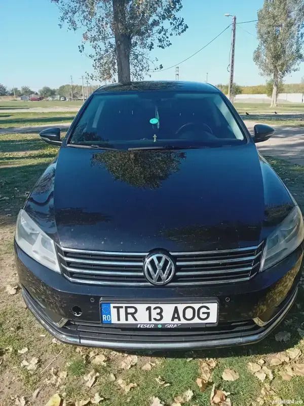 Utilizat 2013 VW Passat Berlinǎ | 8.000 EUR (Preț OK) - Imagine 1/3