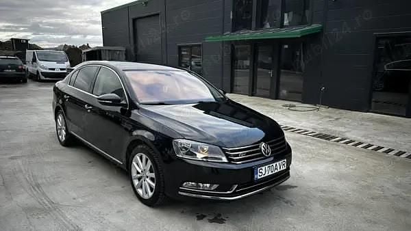 Negru Utilizat 2012 VW Passat Highline Berlinǎ | 8.200 EUR (Preț OK) - Imagine 1/4