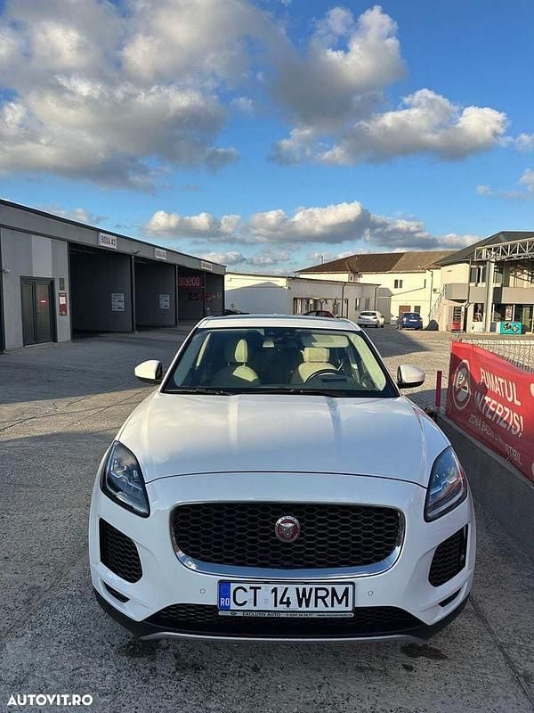 Culoarealb Second-hand 2018 Jaguar E-Pace SUV | 22.000 EUR (Preț OK) - Imagine 1/4