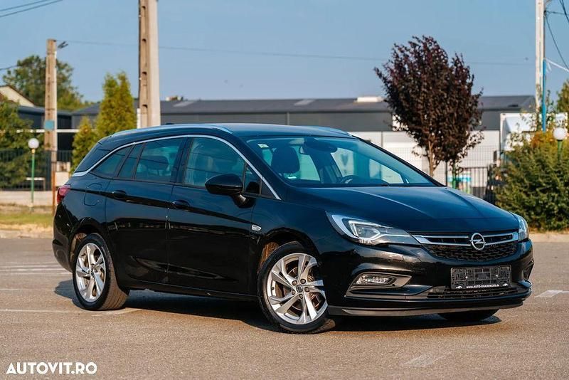 Negru Utilizat 2017 Opel Astra Active Break | 6.590 EUR (Preț OK) - Imagine 1/4