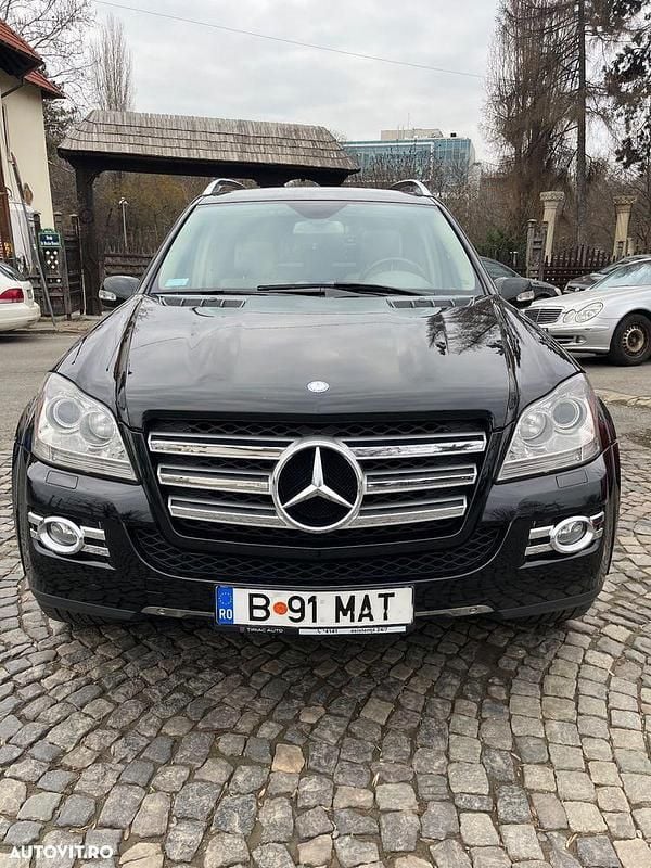Negru Utilizat 2008 Mercedes GL500 SUV | 29.500 EUR - Imagine 1/4