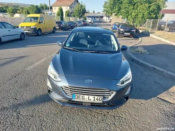 Albastru Utilizat 2019 Ford Focus Hatchback | 9.750 EUR (Preț OK) - Imagine 1/4