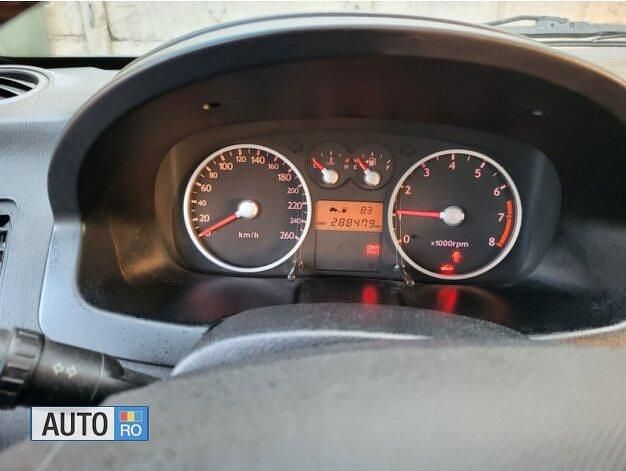 Second-hand Hyundai Coupé 143 CP (105 kW) 2006 Culoarealbastru Coupe