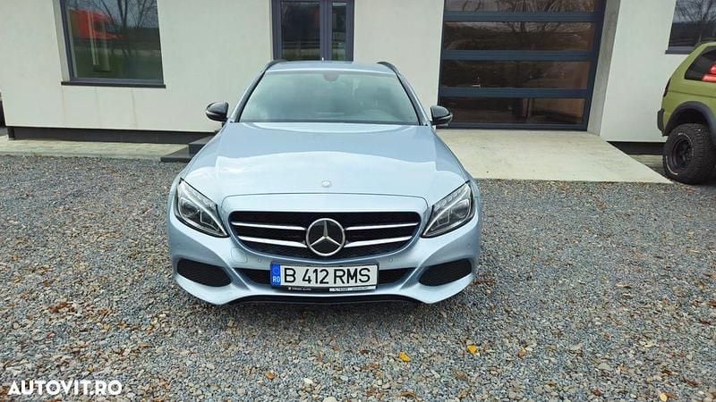 Culoaregri Utilizat 2017 Mercedes C200 Break | 19.000 EUR (Scump) - Imagine 1/4