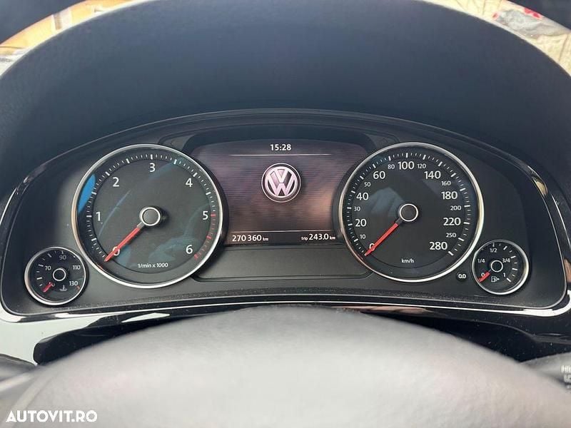Second-hand VW Touareg 245 CP (180 kW) 2012 Culoarenegru SUV