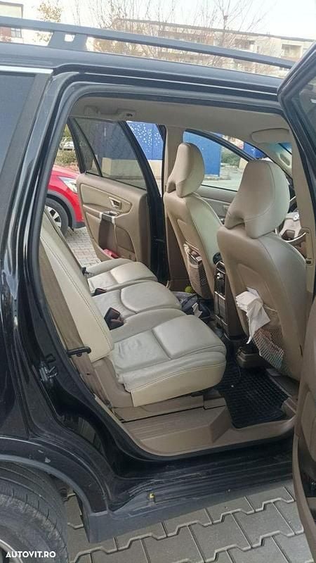 Second-hand Volvo XC90 Executive 185 CP (136 kW) 2008 Culoarenegru SUV