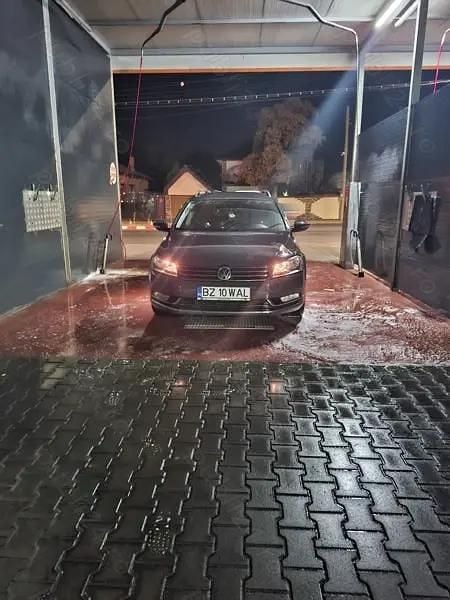 Second-hand VW Passat 140 CP (102 kW) 2012 Maro Break
