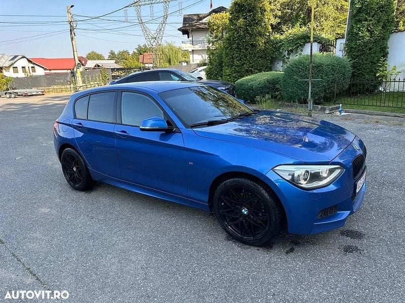 Culoarealbastru Utilizat 2015 BMW 116 Sport Line Hatchback | 9.650 EUR - Imagine 1/4