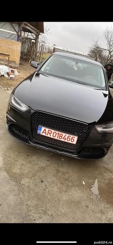 Second-hand Audi A4 143 CP (105 kW) 2013 Negru Berlinǎ