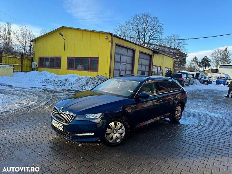 Culoarealbastru Utilizat 2019 Skoda Superb Style Break | 14.000 EUR (Preț OK) - Imagine 1/4