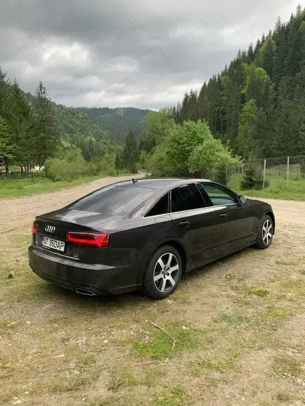 Gri Utilizat 2015 Audi A6 Berlinǎ | 11.000 EUR (Preț OK) - Imagine 1/4