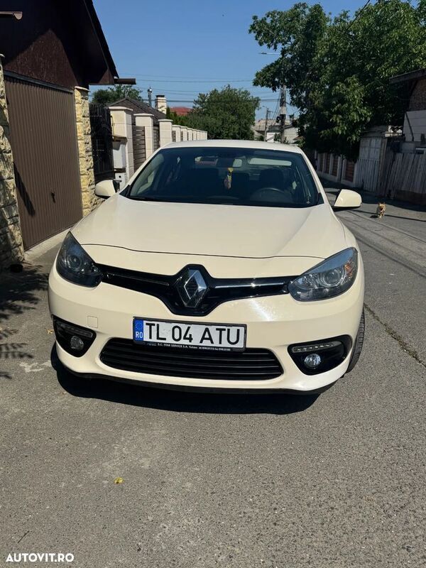 Maro Utilizat 2013 Renault Fluence Expression Berlinǎ | 6.300 EUR (Preț bun) - Imagine 1/4