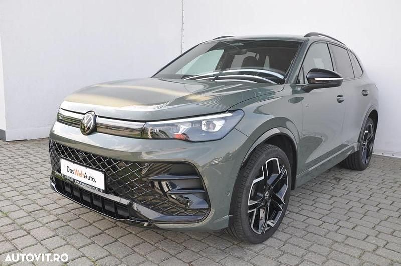 Verde mediu normal Utilizat 2024 VW Tiguan R-line SUV | 45.655 EUR - Imagine 1/4