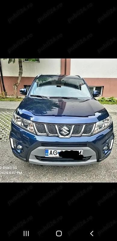 Albastru Utilizat 2017 Suzuki Vitara SUV | 13.999 EUR (Puțin scump) - Imagine 1/4