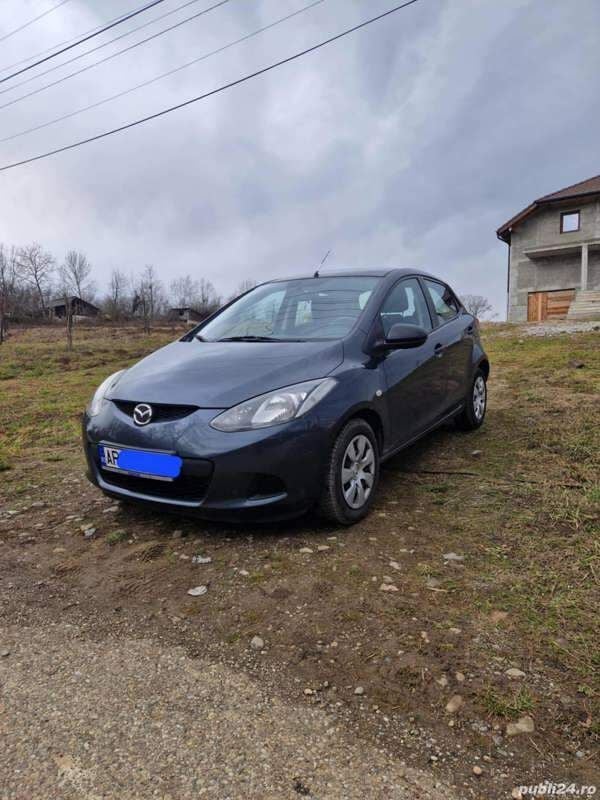 Gri Utilizat 2009 Mazda 2 Hatchback | 1.900 EUR (Preț OK) - Imagine 1/4