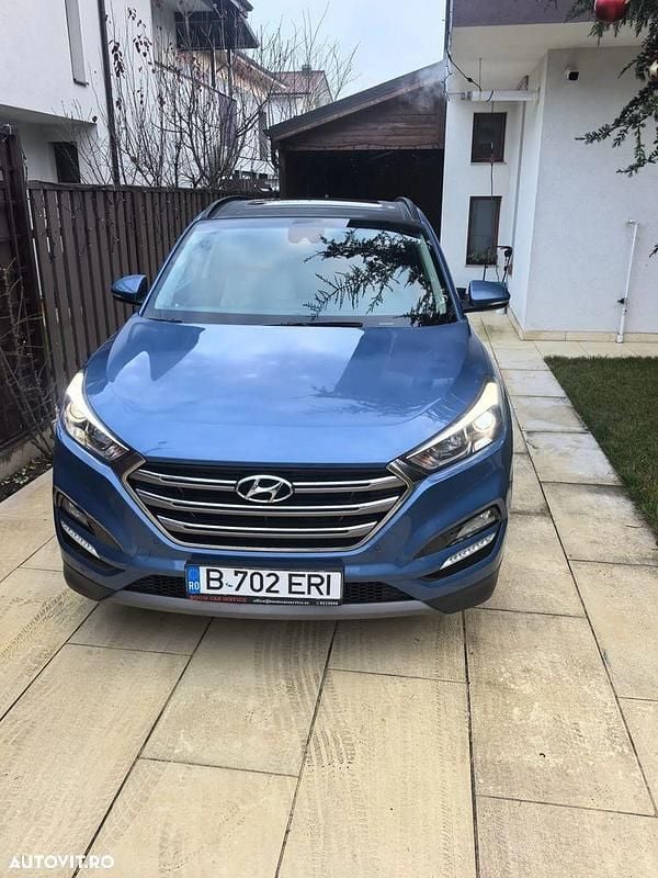 Culoarealbastru Utilizat 2017 Hyundai Tucson Premium SUV | 14.111 EUR (Preț OK) - Imagine 1/4