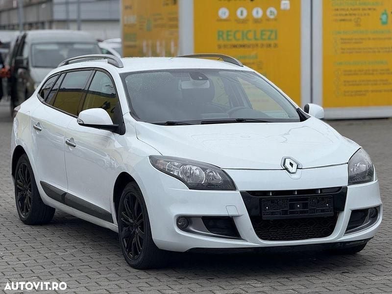 Culoarealb Utilizat 2011 Renault Mégane GrandTour Break | 4.250 EUR (Preț OK) - Imagine 1/4